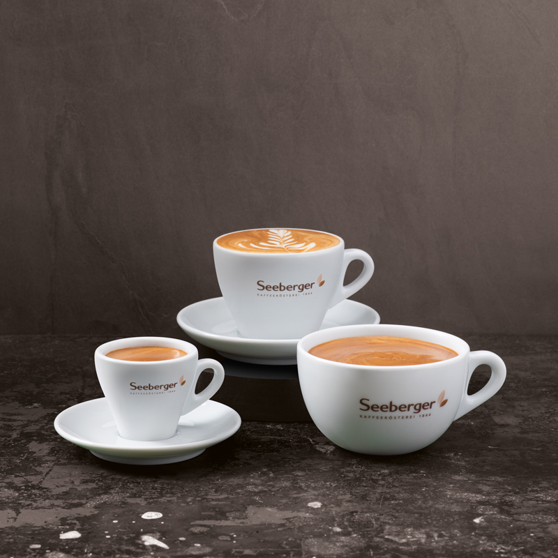 Gruppe von drei Seeberger Heißgetränken